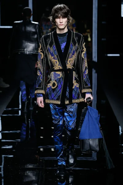 Look 72